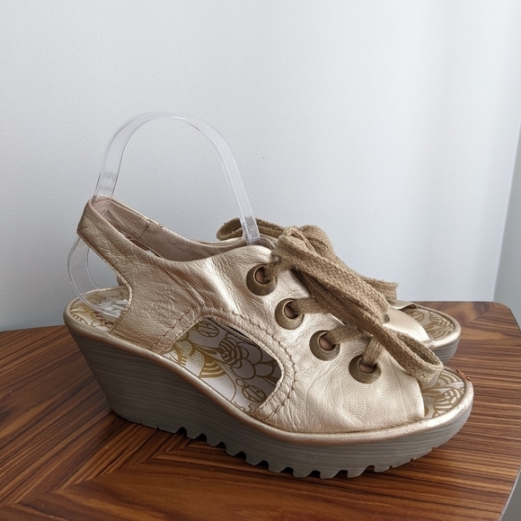 Fly London Yito Silver gold Women's Wedge Sandals size 37 7us s2 - Picture 6 of 12